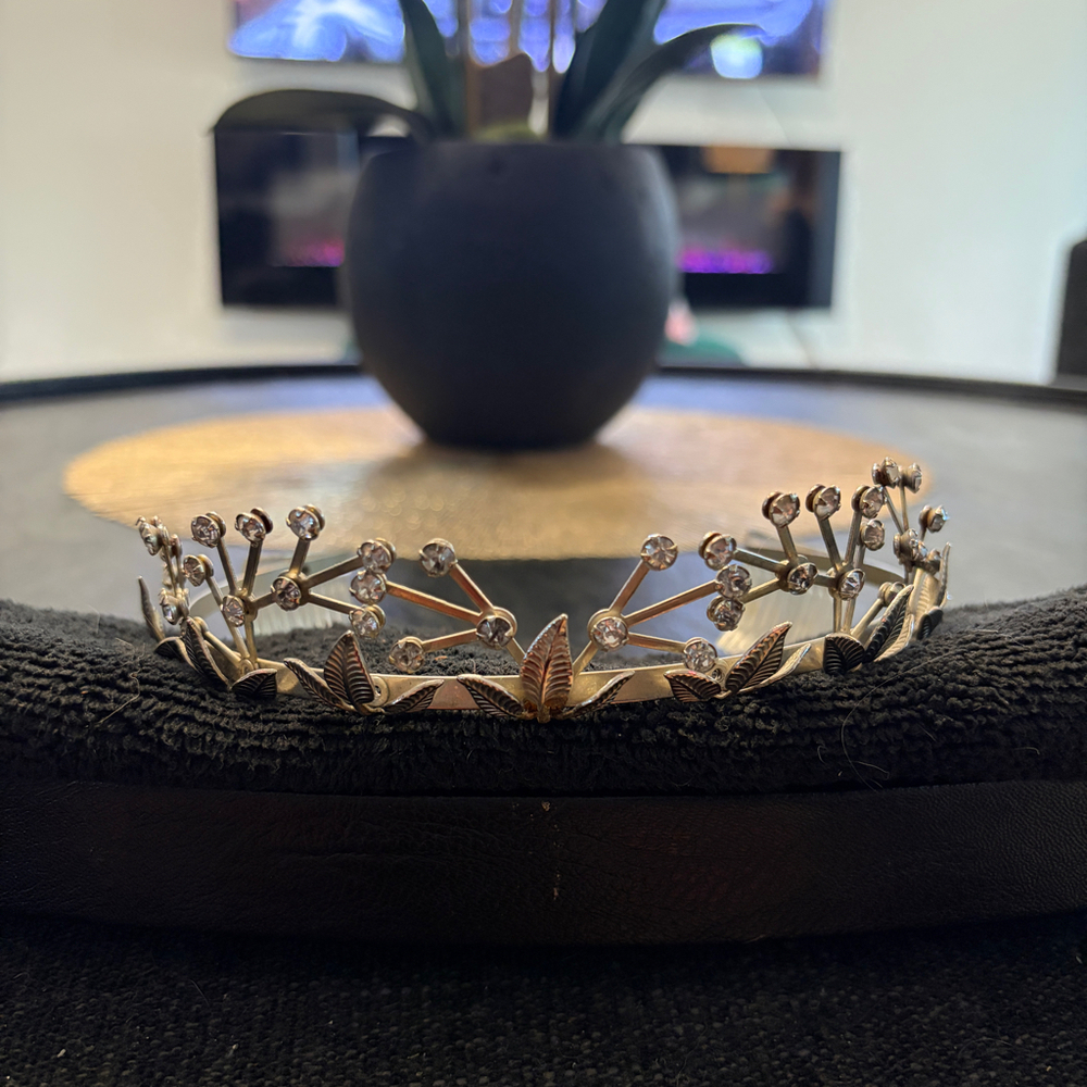 Vintage 1950s Rhinestone Bridal Tiara in perfect condition!